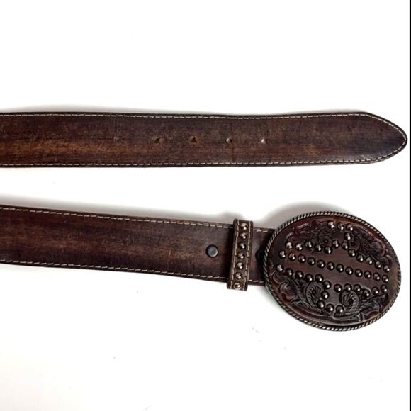 JOSE LUIS Spain Vintage Brown Leather Studded Etched Leather Buckle Belt size 34 - Picture 3 of 15